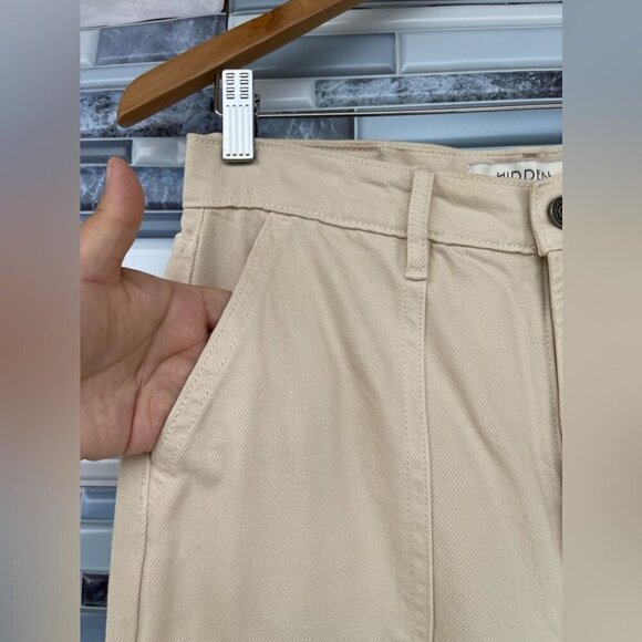 Hidden  High Rise Cargo Jeans 27 - Picture 4 of 14